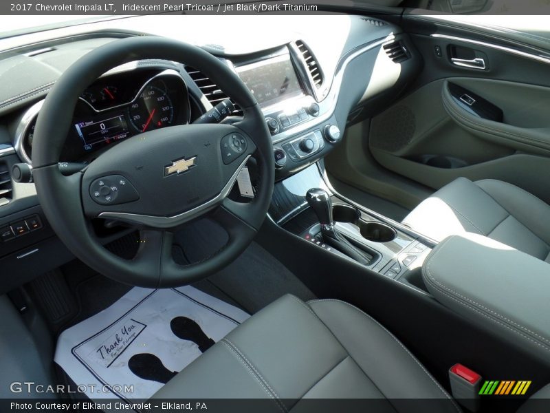 Iridescent Pearl Tricoat / Jet Black/Dark Titanium 2017 Chevrolet Impala LT