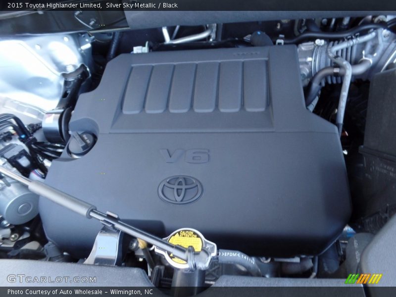 Silver Sky Metallic / Black 2015 Toyota Highlander Limited