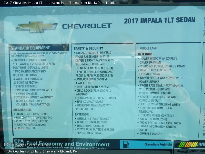 Iridescent Pearl Tricoat / Jet Black/Dark Titanium 2017 Chevrolet Impala LT