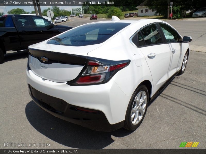 Iridescent Pearl Tricoat / Jet Black/Jet Black 2017 Chevrolet Volt Premier