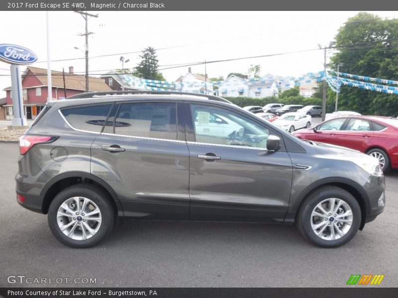 Magnetic / Charcoal Black 2017 Ford Escape SE 4WD