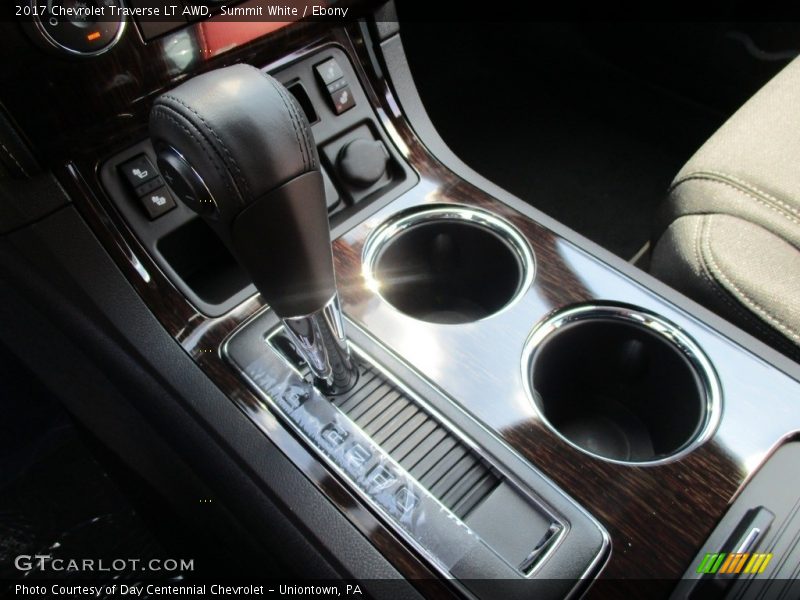 Summit White / Ebony 2017 Chevrolet Traverse LT AWD