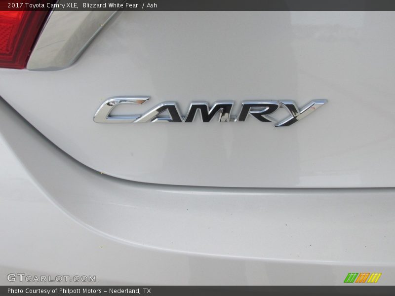 2017 Camry XLE Logo