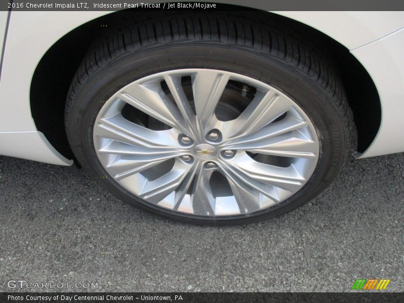 Iridescent Pearl Tricoat / Jet Black/Mojave 2016 Chevrolet Impala LTZ