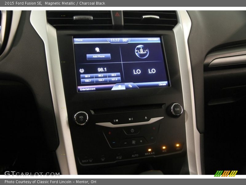 Magnetic Metallic / Charcoal Black 2015 Ford Fusion SE