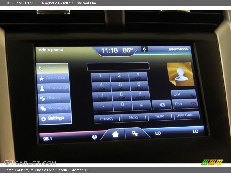 Magnetic Metallic / Charcoal Black 2015 Ford Fusion SE