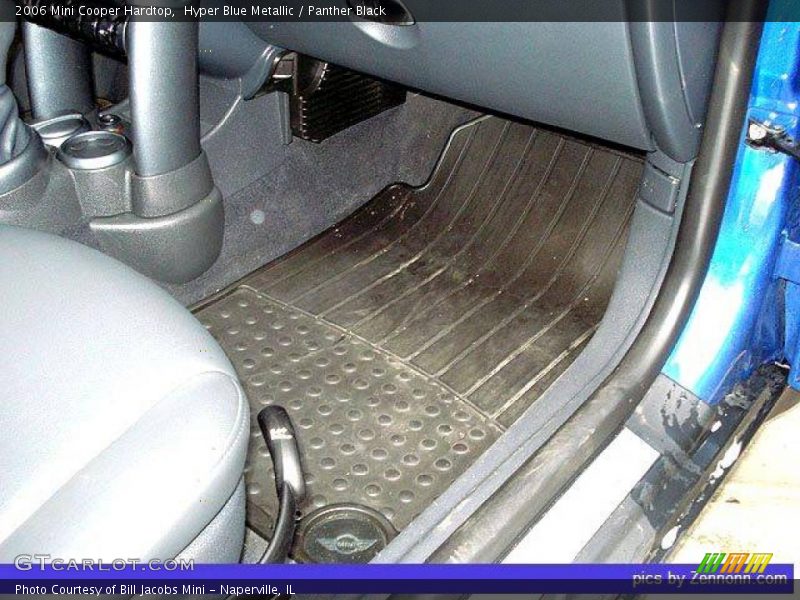 Hyper Blue Metallic / Panther Black 2006 Mini Cooper Hardtop