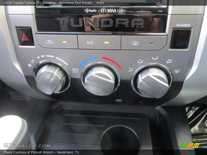 Barcelona Red Metallic / Black 2016 Toyota Tundra TSS CrewMax