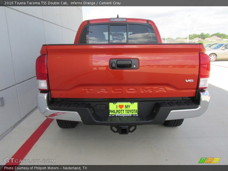 Inferno Orange / Cement Gray 2016 Toyota Tacoma TSS Double Cab