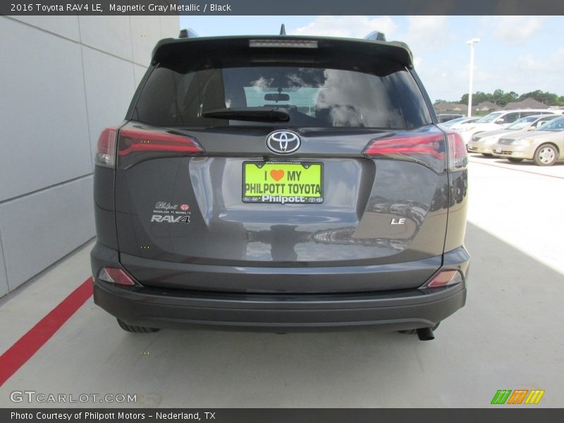 Magnetic Gray Metallic / Black 2016 Toyota RAV4 LE