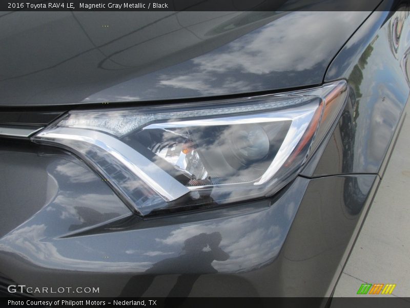 Magnetic Gray Metallic / Black 2016 Toyota RAV4 LE