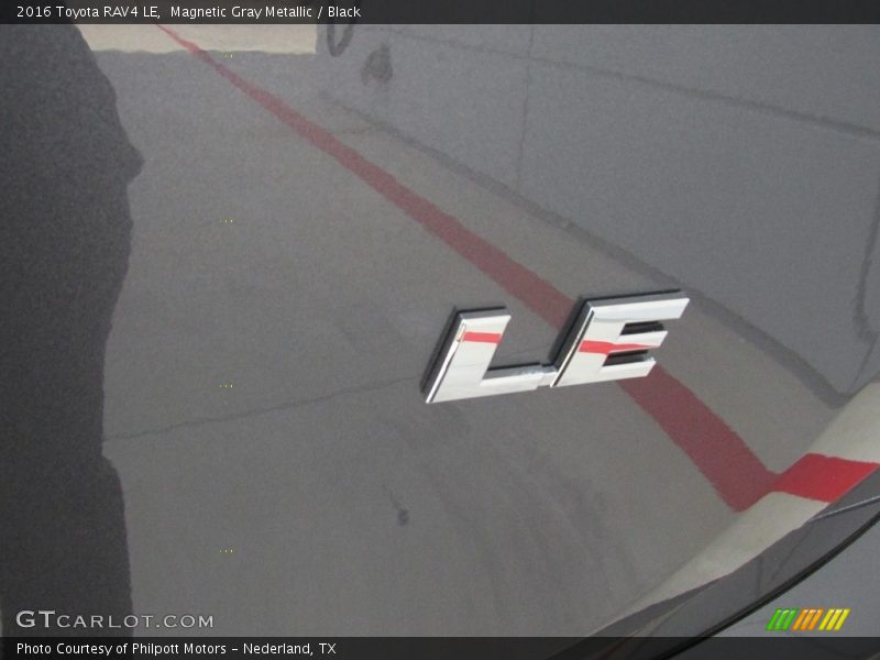 Magnetic Gray Metallic / Black 2016 Toyota RAV4 LE
