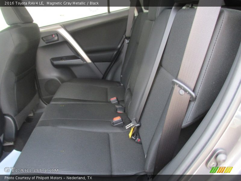 Magnetic Gray Metallic / Black 2016 Toyota RAV4 LE