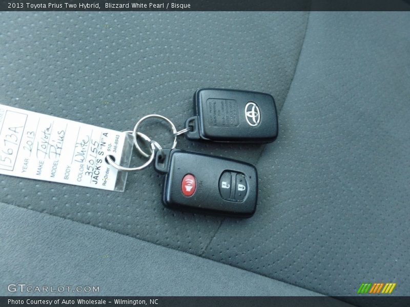 Blizzard White Pearl / Bisque 2013 Toyota Prius Two Hybrid