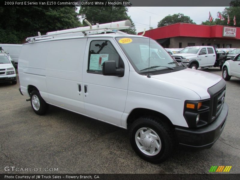 Oxford White / Medium Flint 2009 Ford E Series Van E150 Commercial