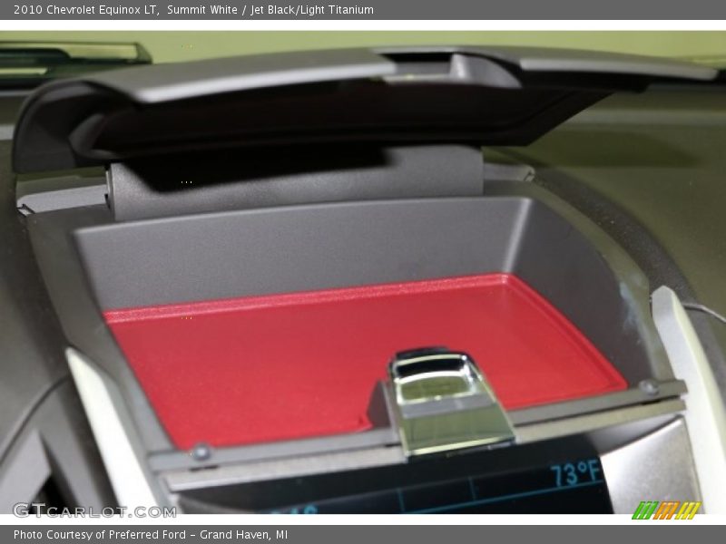 Summit White / Jet Black/Light Titanium 2010 Chevrolet Equinox LT