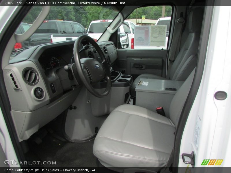 Oxford White / Medium Flint 2009 Ford E Series Van E150 Commercial