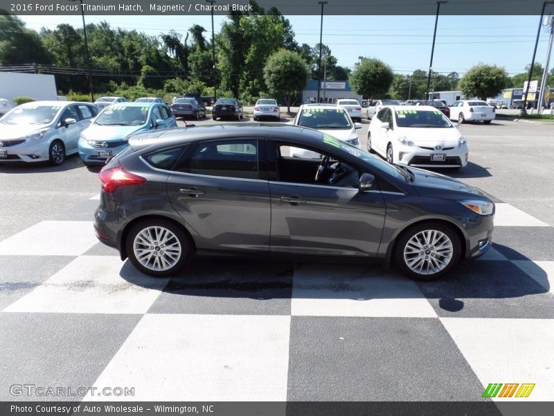 Magnetic / Charcoal Black 2016 Ford Focus Titanium Hatch