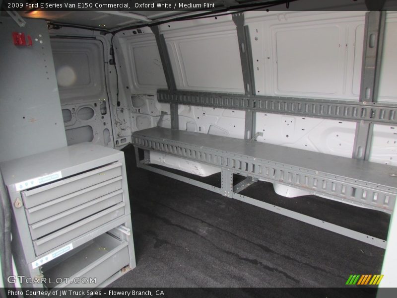 Oxford White / Medium Flint 2009 Ford E Series Van E150 Commercial
