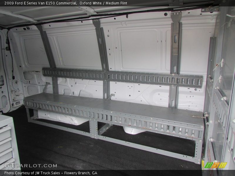 Oxford White / Medium Flint 2009 Ford E Series Van E150 Commercial