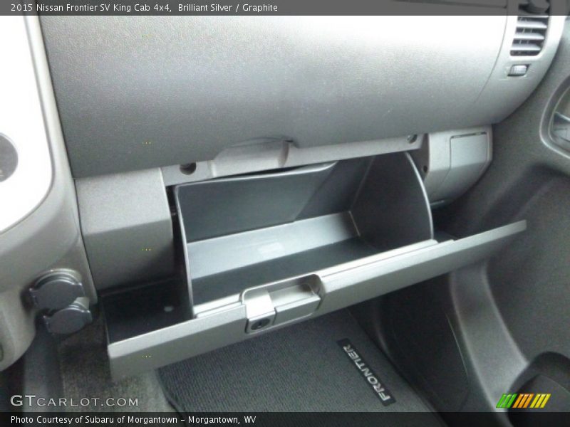 Brilliant Silver / Graphite 2015 Nissan Frontier SV King Cab 4x4