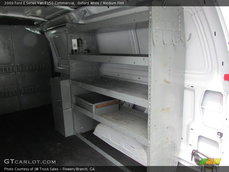 Oxford White / Medium Flint 2009 Ford E Series Van E150 Commercial