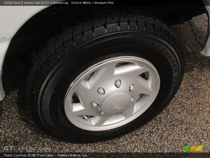 Oxford White / Medium Flint 2009 Ford E Series Van E150 Commercial