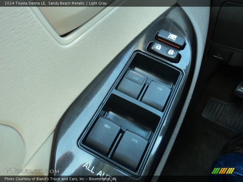 Sandy Beach Metallic / Light Gray 2014 Toyota Sienna LE