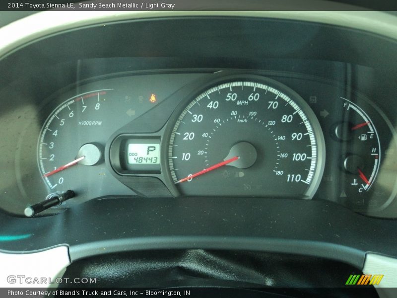 Sandy Beach Metallic / Light Gray 2014 Toyota Sienna LE