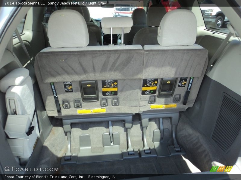 Sandy Beach Metallic / Light Gray 2014 Toyota Sienna LE