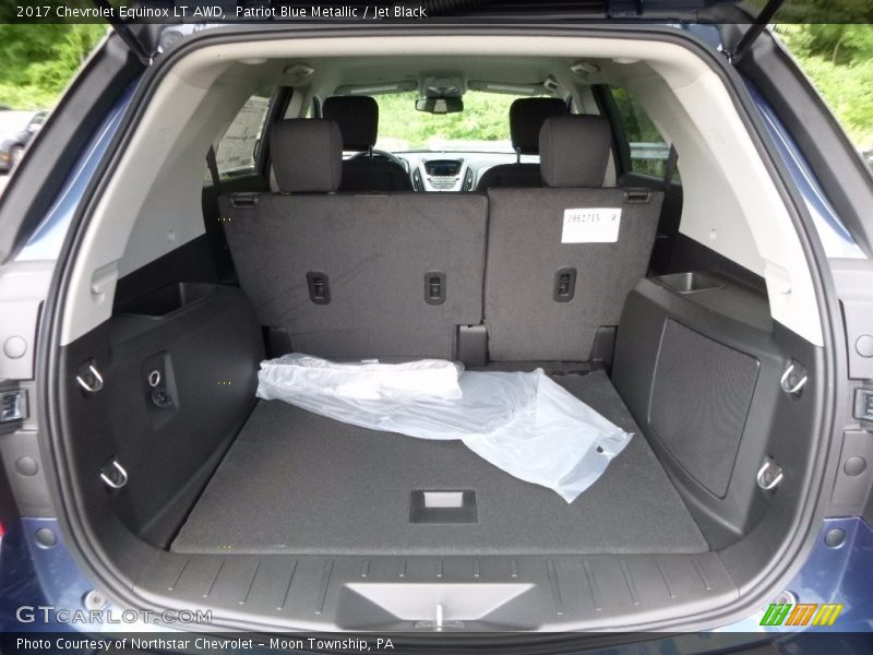 Patriot Blue Metallic / Jet Black 2017 Chevrolet Equinox LT AWD
