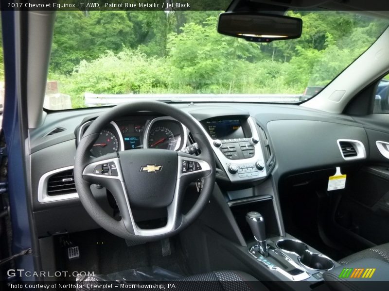 Patriot Blue Metallic / Jet Black 2017 Chevrolet Equinox LT AWD