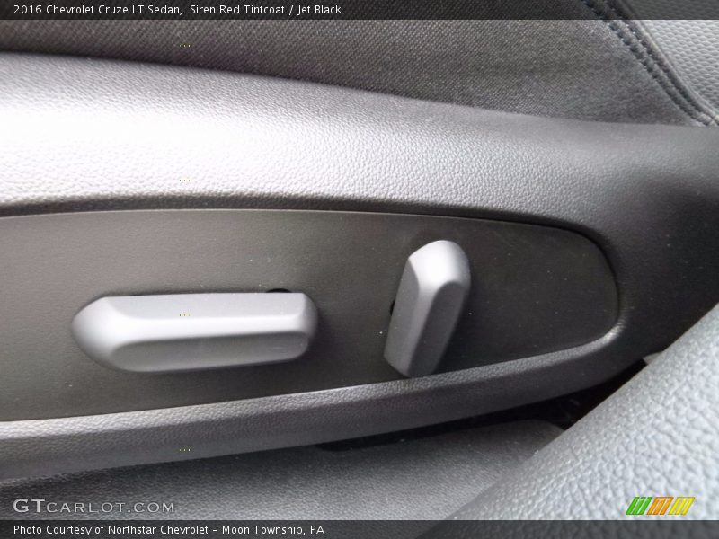 Siren Red Tintcoat / Jet Black 2016 Chevrolet Cruze LT Sedan