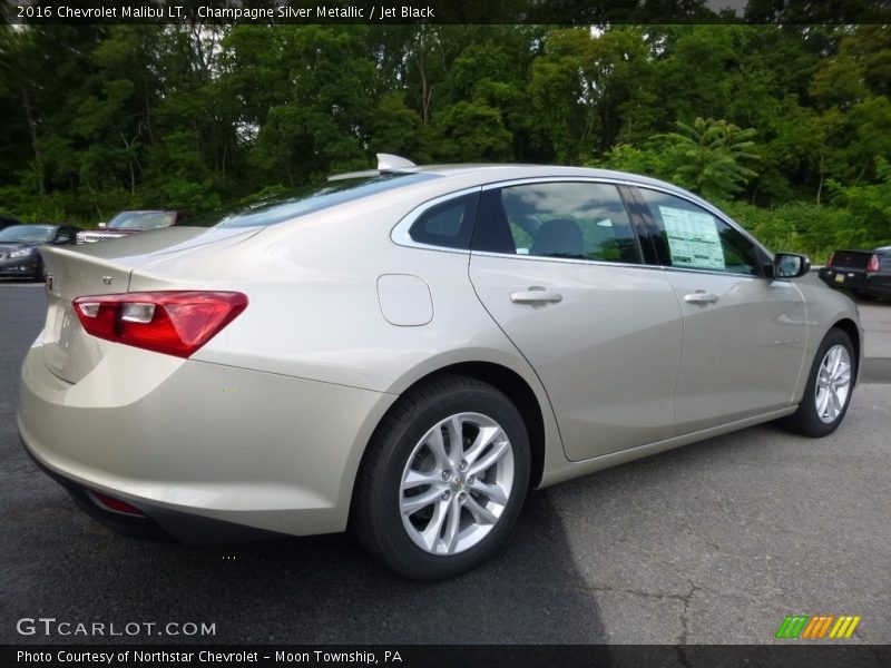 Champagne Silver Metallic / Jet Black 2016 Chevrolet Malibu LT