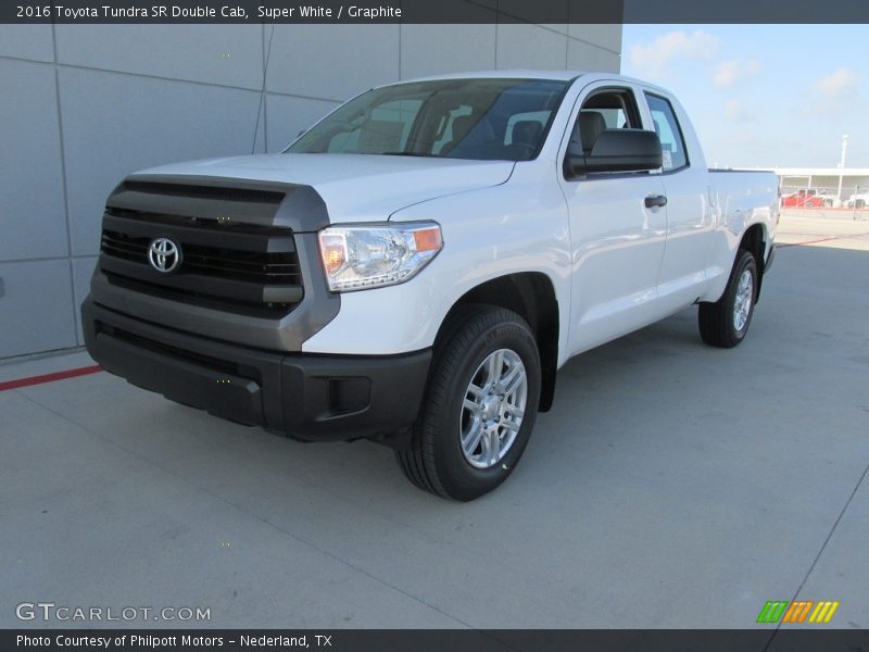 Front 3/4 View of 2016 Tundra SR Double Cab