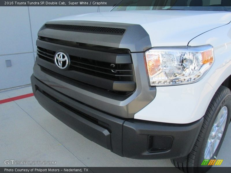 Super White / Graphite 2016 Toyota Tundra SR Double Cab