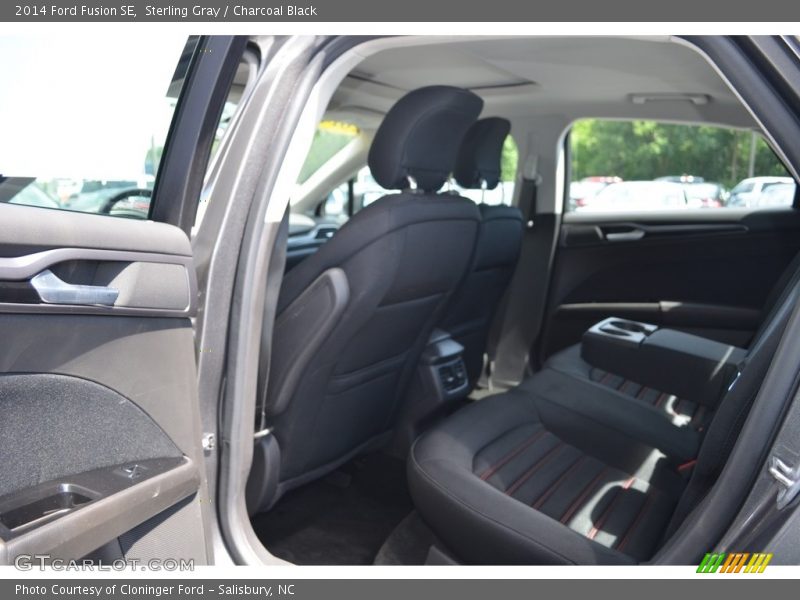 Sterling Gray / Charcoal Black 2014 Ford Fusion SE