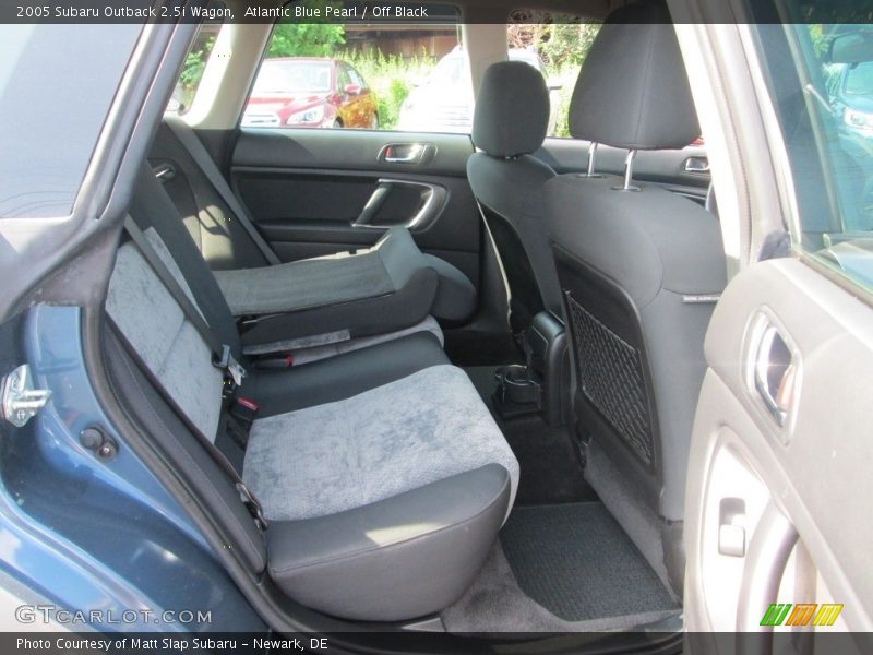 Atlantic Blue Pearl / Off Black 2005 Subaru Outback 2.5i Wagon