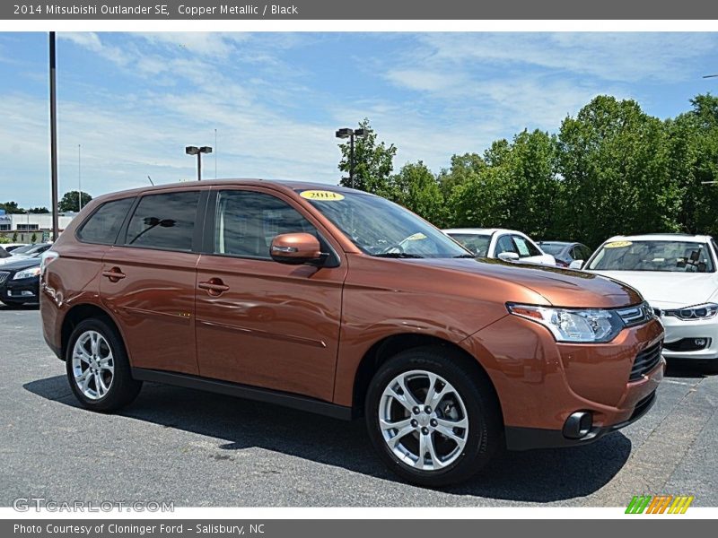 Copper Metallic / Black 2014 Mitsubishi Outlander SE