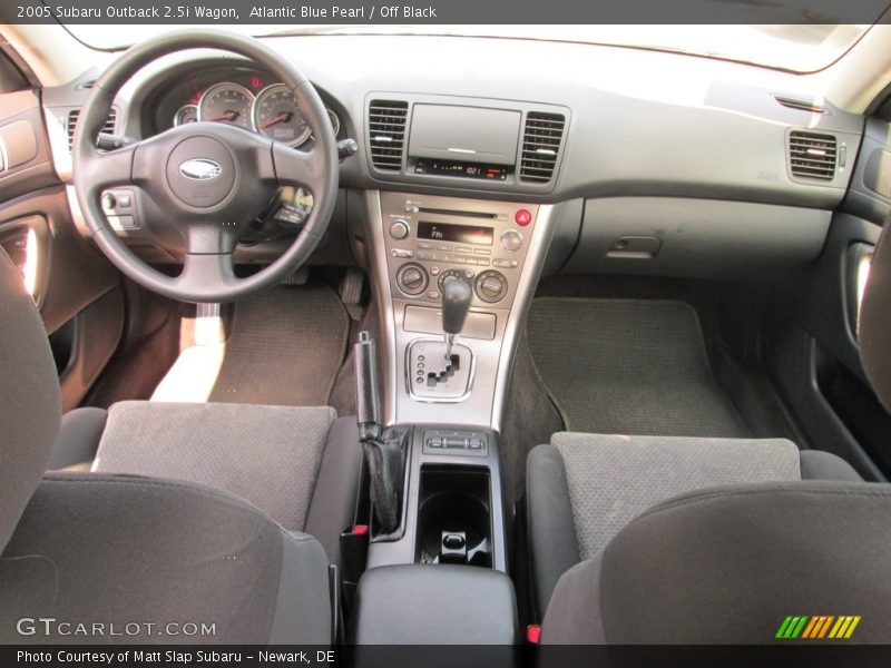 Atlantic Blue Pearl / Off Black 2005 Subaru Outback 2.5i Wagon
