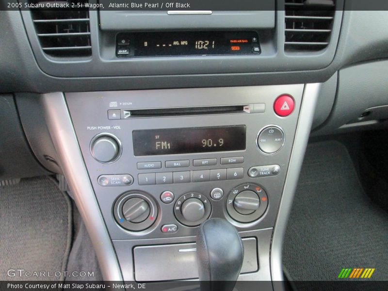 Atlantic Blue Pearl / Off Black 2005 Subaru Outback 2.5i Wagon