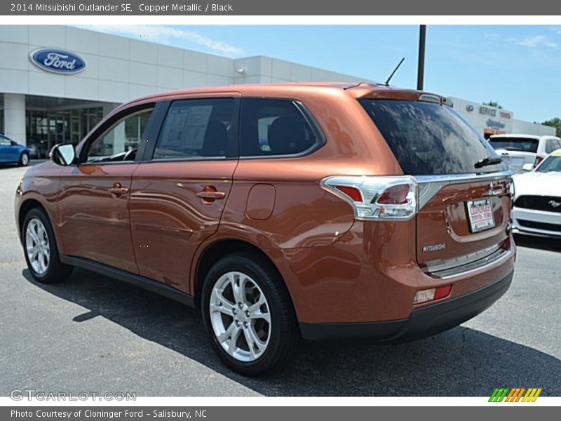 Copper Metallic / Black 2014 Mitsubishi Outlander SE