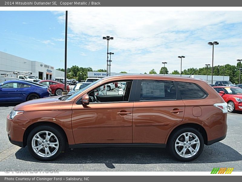 Copper Metallic / Black 2014 Mitsubishi Outlander SE