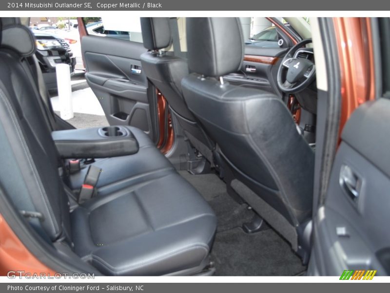 Copper Metallic / Black 2014 Mitsubishi Outlander SE