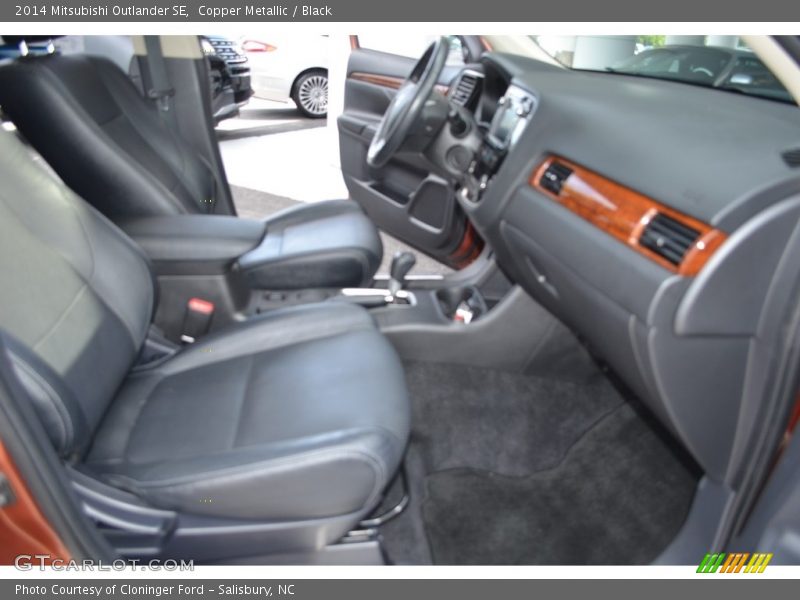 Copper Metallic / Black 2014 Mitsubishi Outlander SE