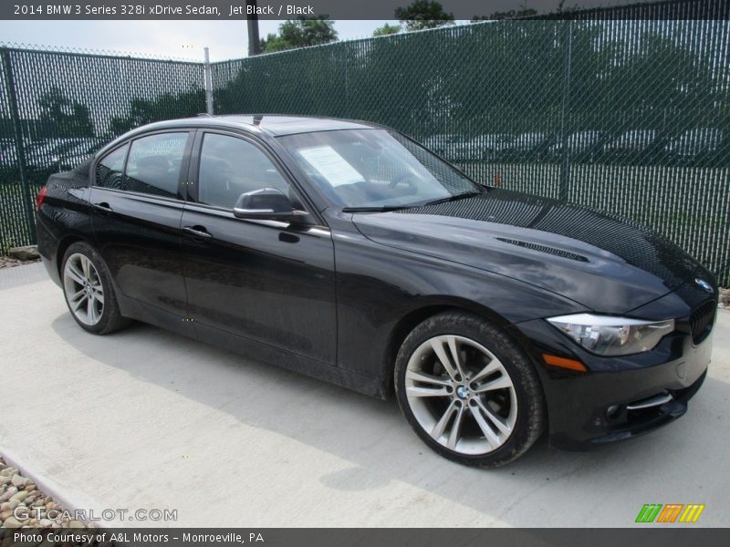 Front 3/4 View of 2014 3 Series 328i xDrive Sedan