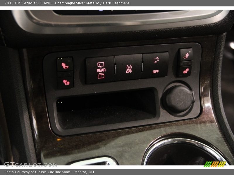 Champagne Silver Metallic / Dark Cashmere 2013 GMC Acadia SLT AWD