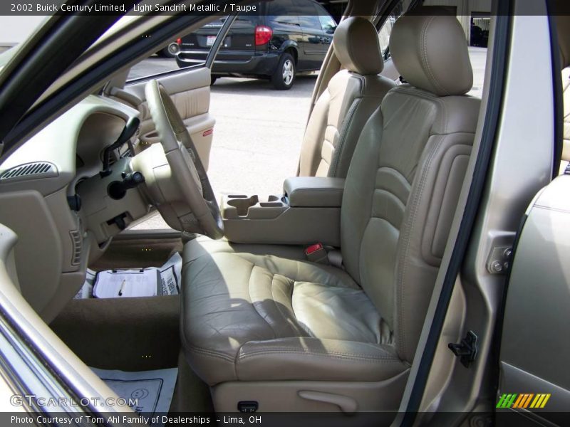 Light Sandrift Metallic / Taupe 2002 Buick Century Limited