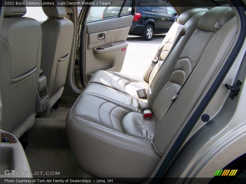 Light Sandrift Metallic / Taupe 2002 Buick Century Limited