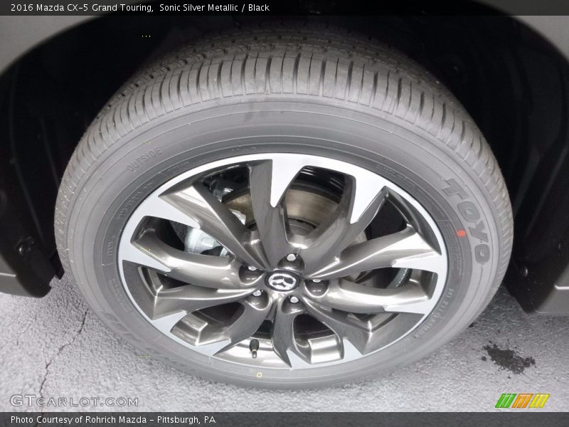 Sonic Silver Metallic / Black 2016 Mazda CX-5 Grand Touring